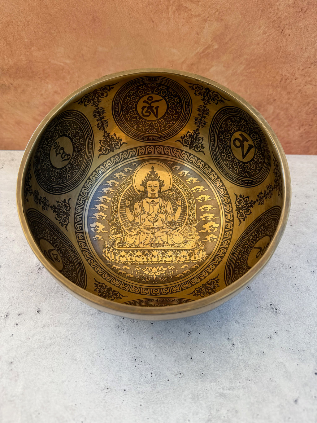 Hand Etched Bowl — 6.75" W x 3.5" H, D Note, 900g