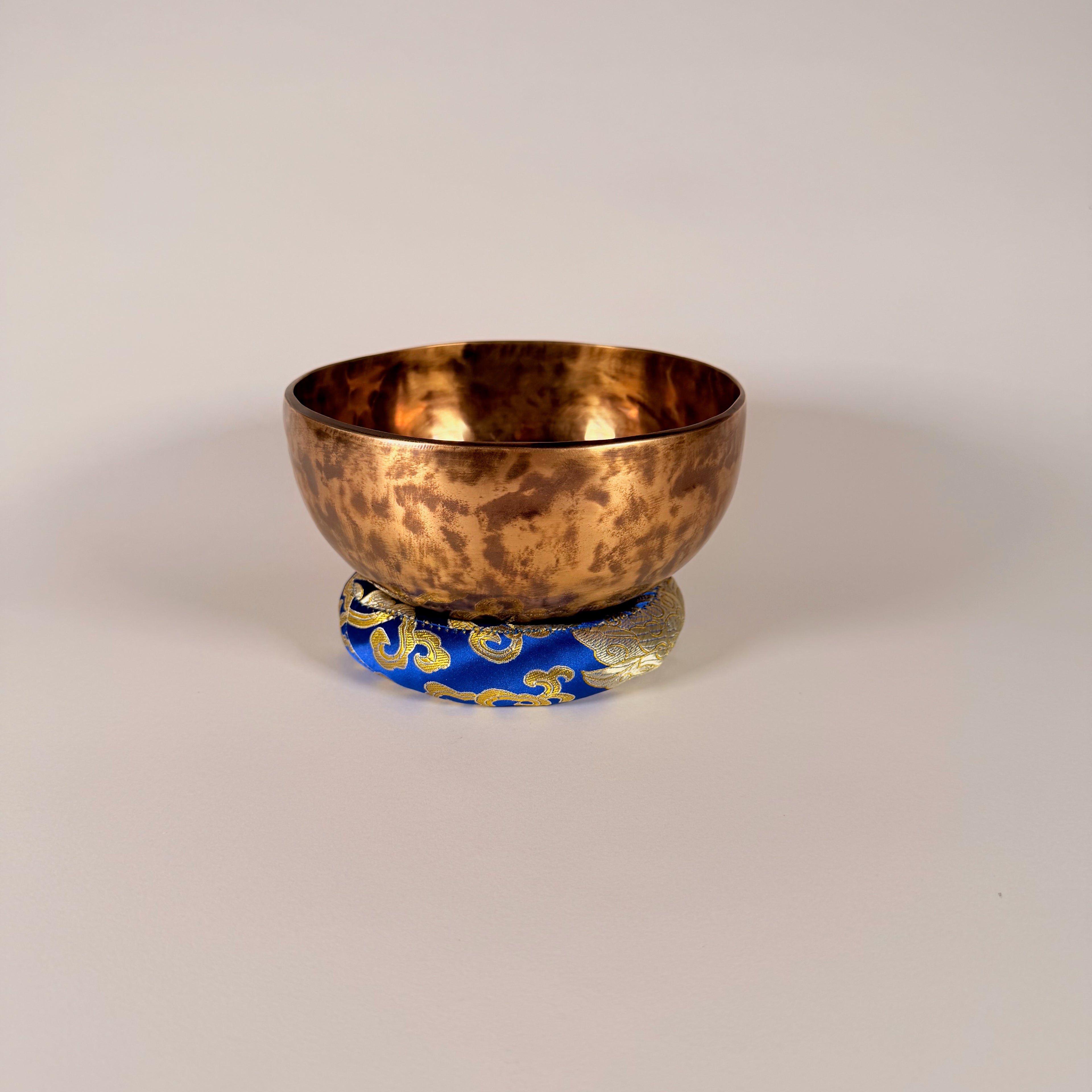 Hand-Hammered Singing Bowl — 7.00" W x 3.50" H, A Note, 848g