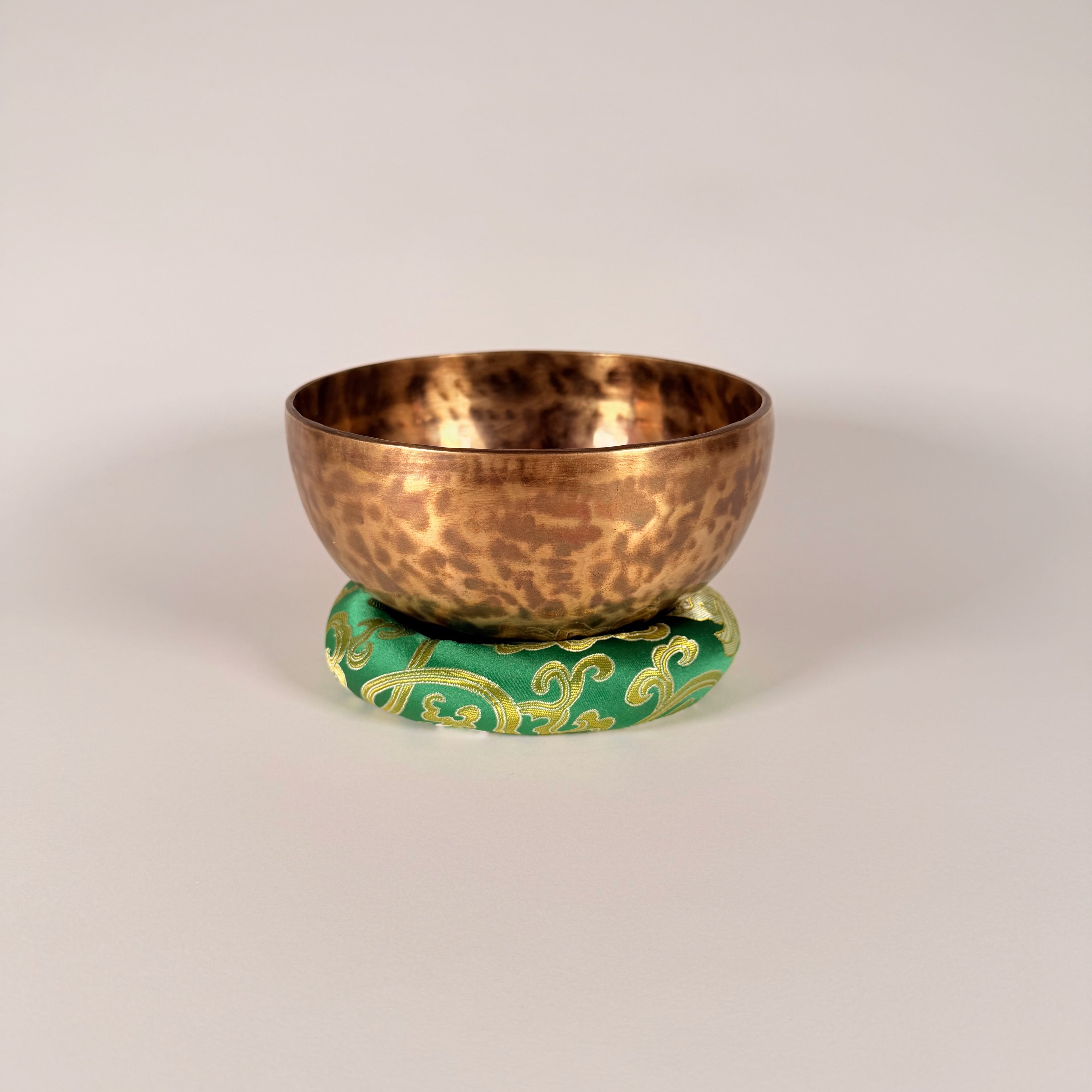 Hand-Hammered Singing Bowl — 7.00" W x 3.50" H, A Note, 890g