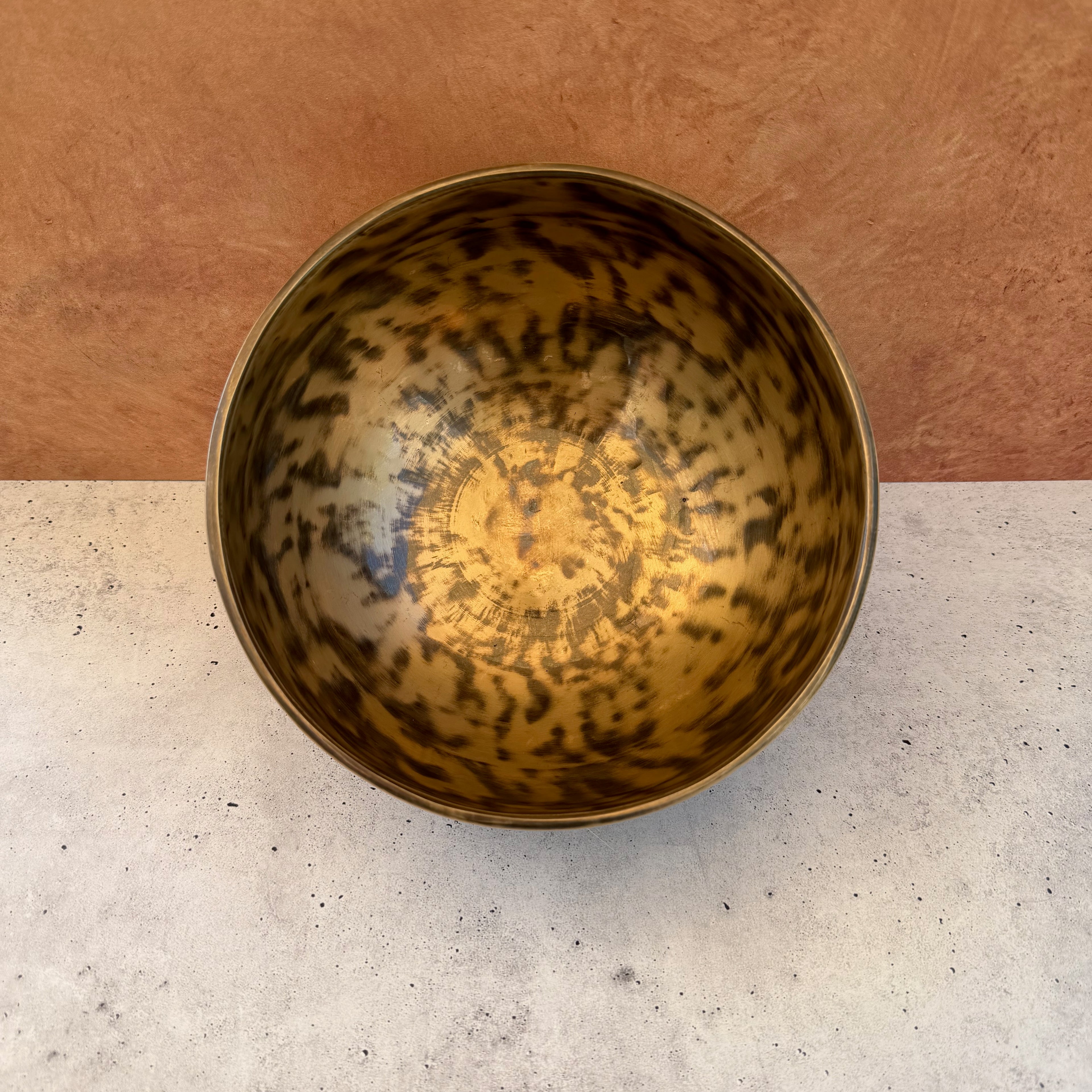 Hand-Hammered Singing Bowl — 7.50" W x 3.50" H, A Note, 1138g