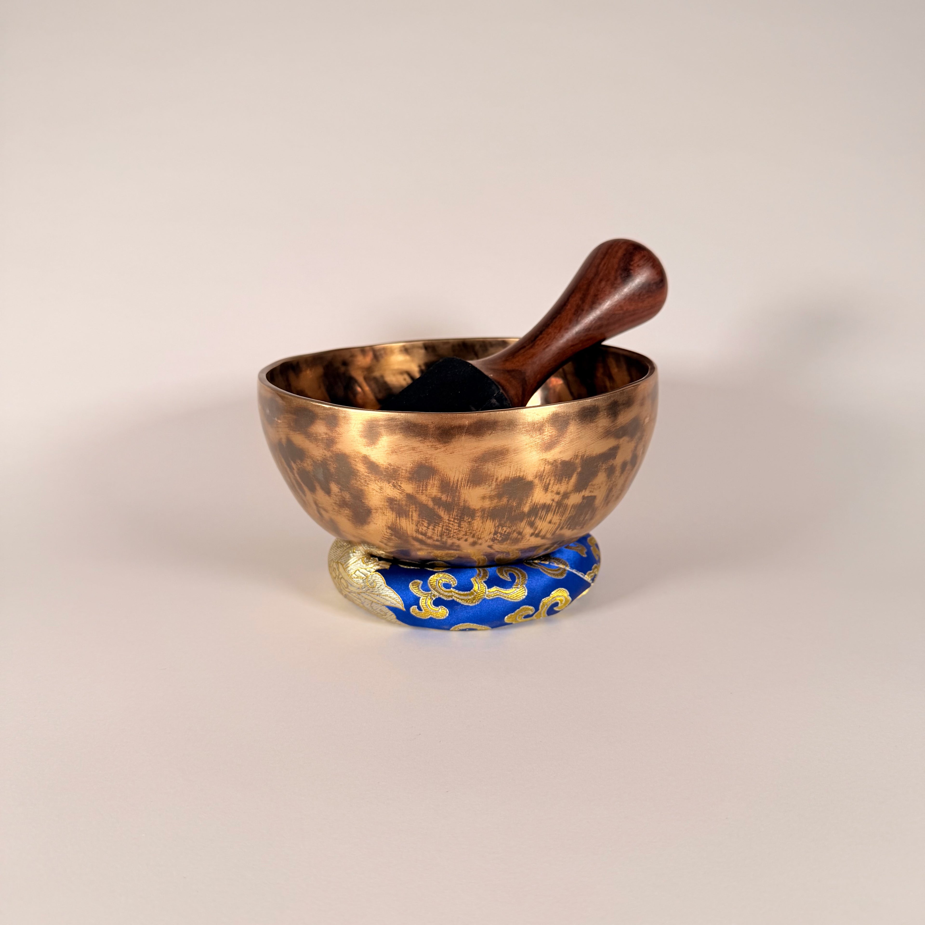 Hand-Hammered Singing Bowl — 7.75" W x 3.75" H, G Note, 956g