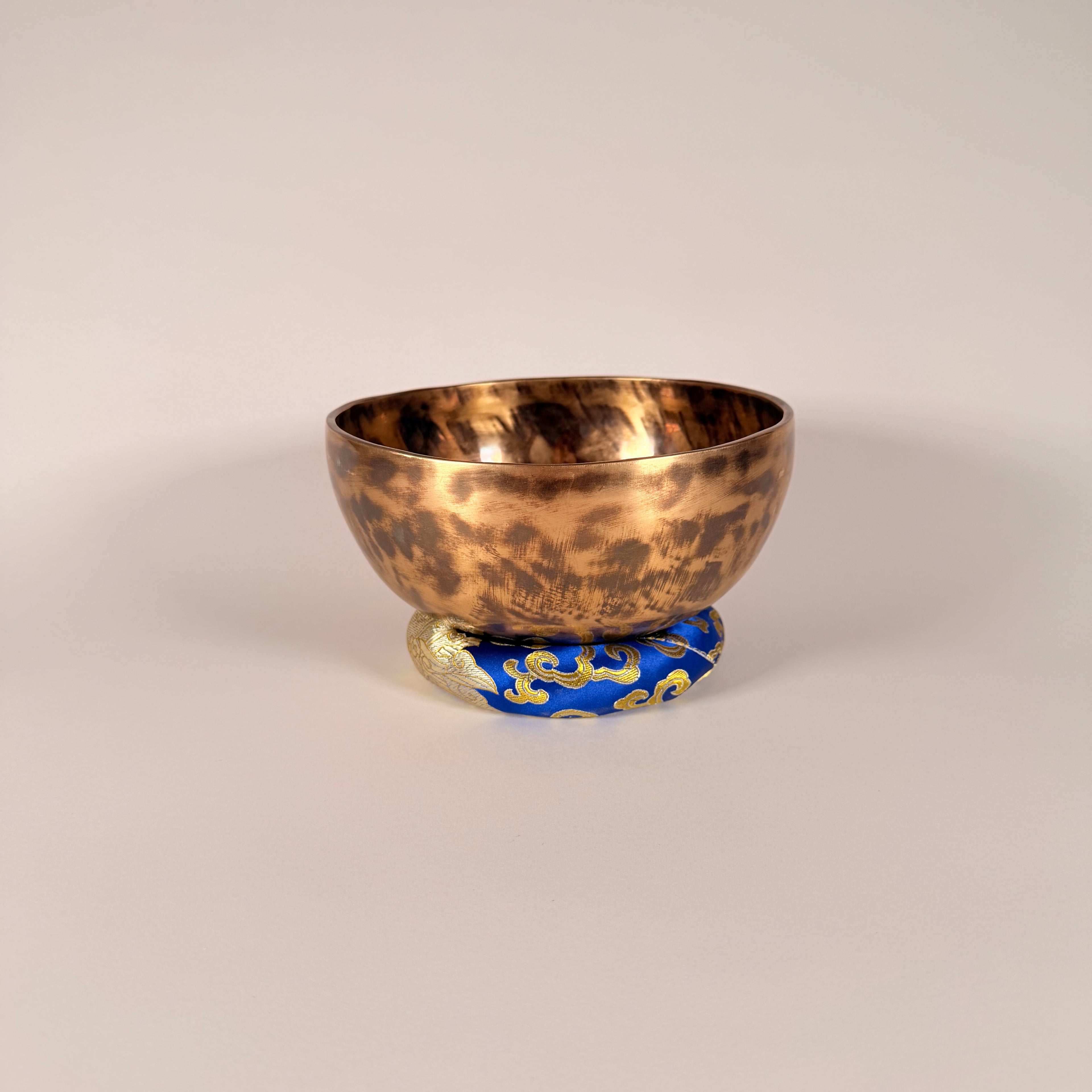 Hand-Hammered Singing Bowl — 7.75" W x 3.75" H, G Note, 956g