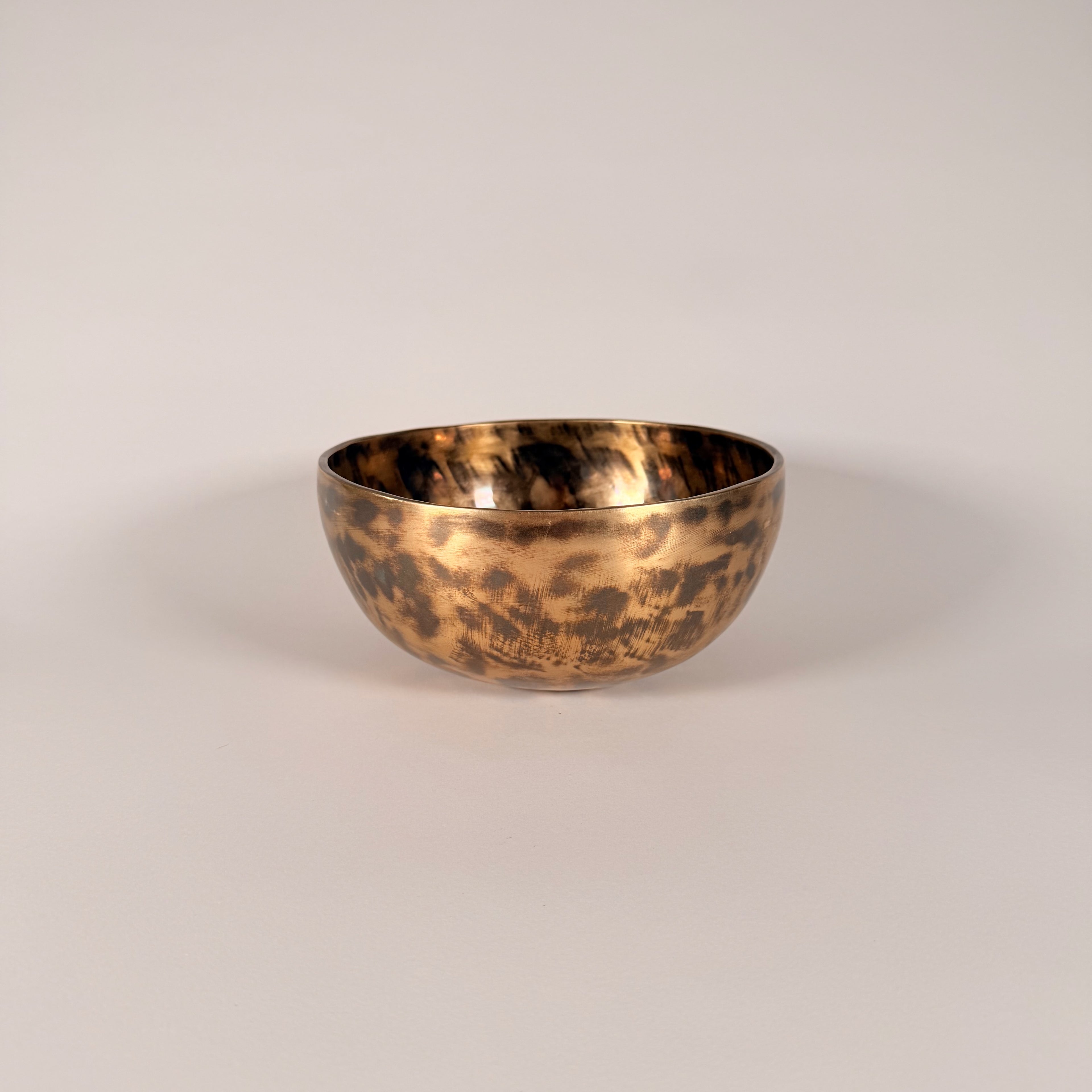 Hand-Hammered Singing Bowl — 7.75" W x 3.75" H, G Note, 956g