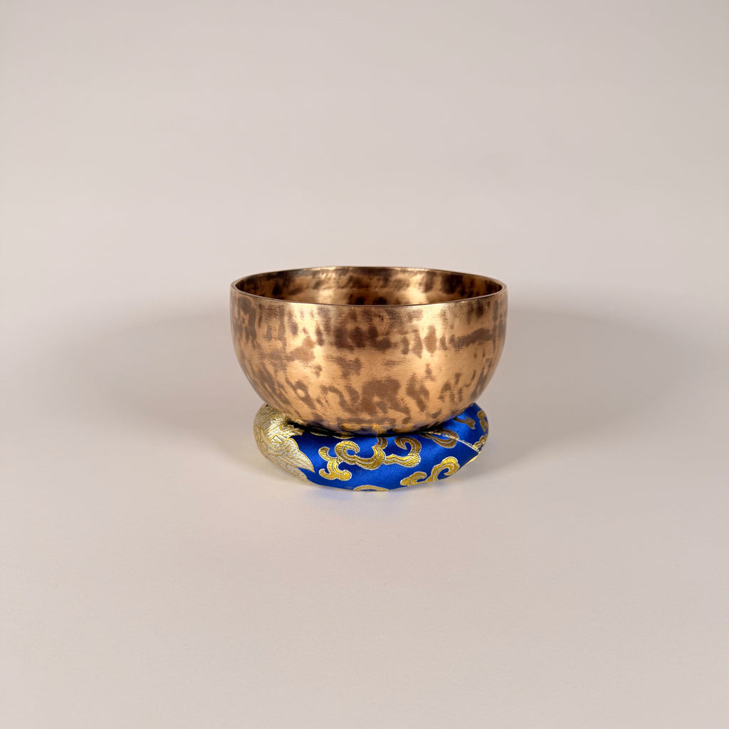 Hand-Hammered Singing Bowl — 6.25" W x 3.25" H, C Note, 692g