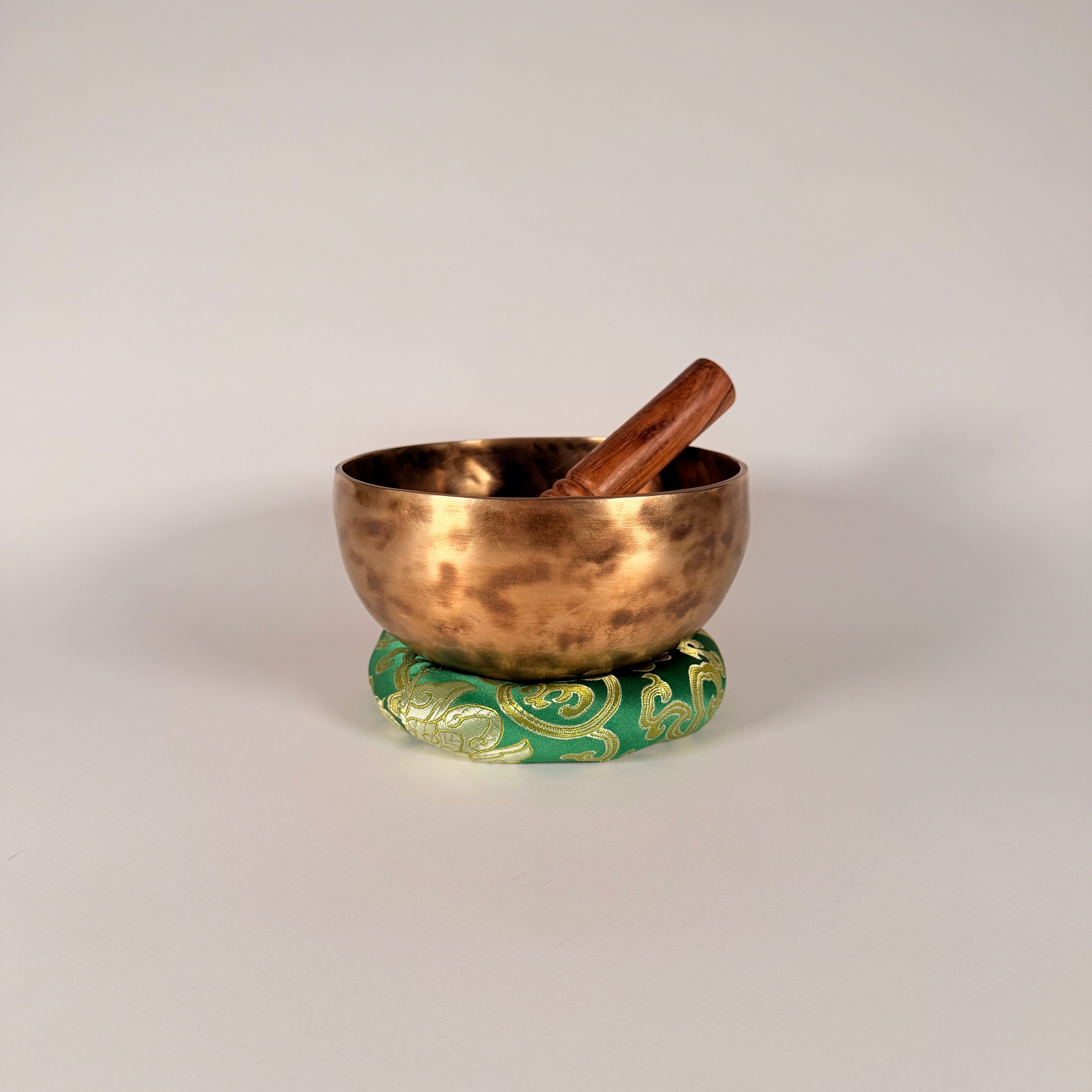 Hand-Hammered Singing Bowl — 6.50" W x 3.25" H, B Note, 836g