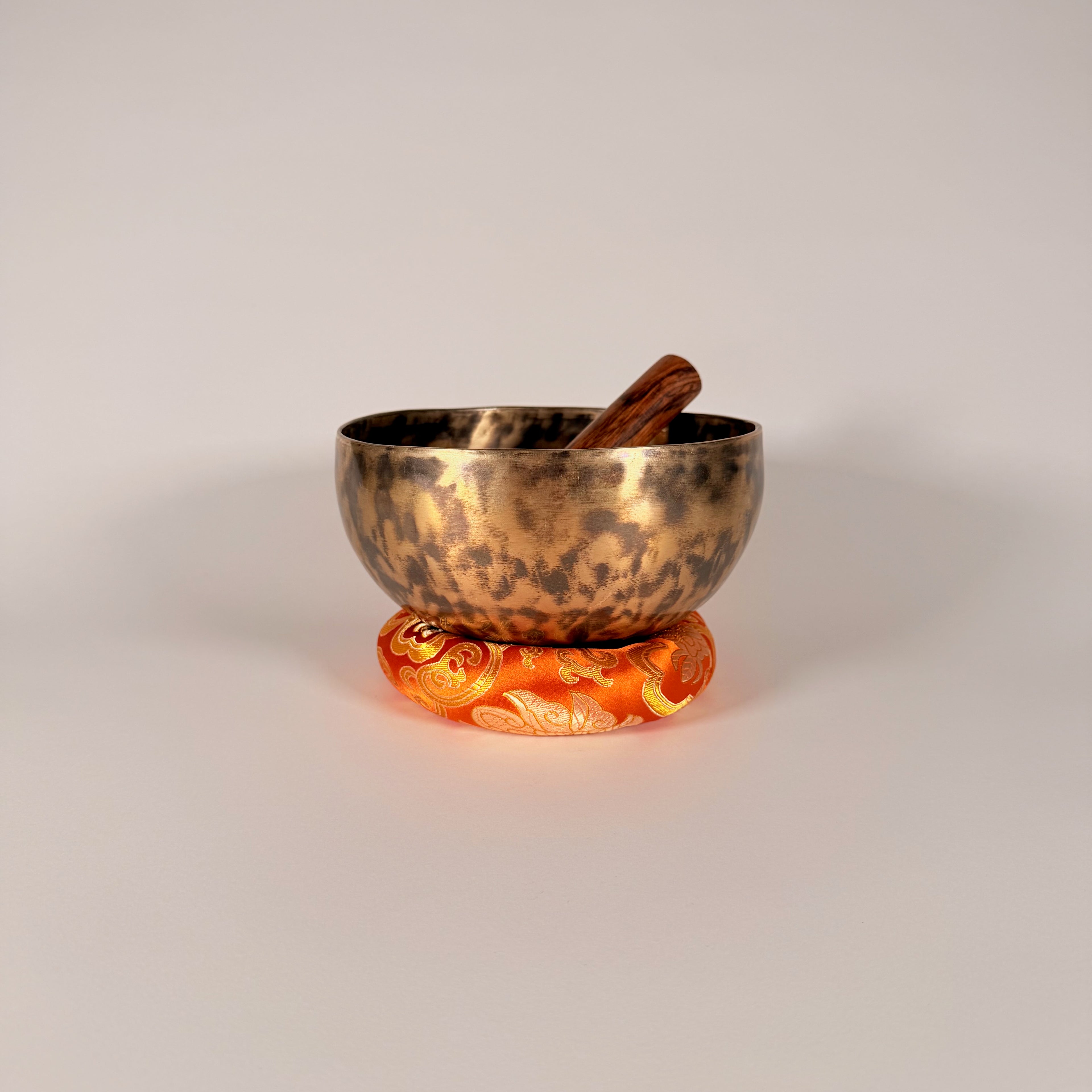 Hand-Hammered Singing Bowl — 7.25" W x 3.75" H, F Note, 906g
