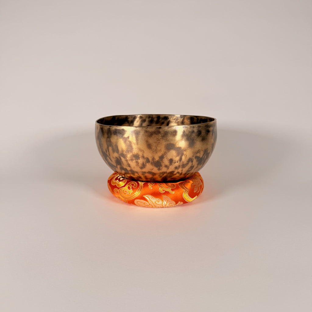 Hand-Hammered Singing Bowl — 7.25" W x 3.75" H, F Note, 906g