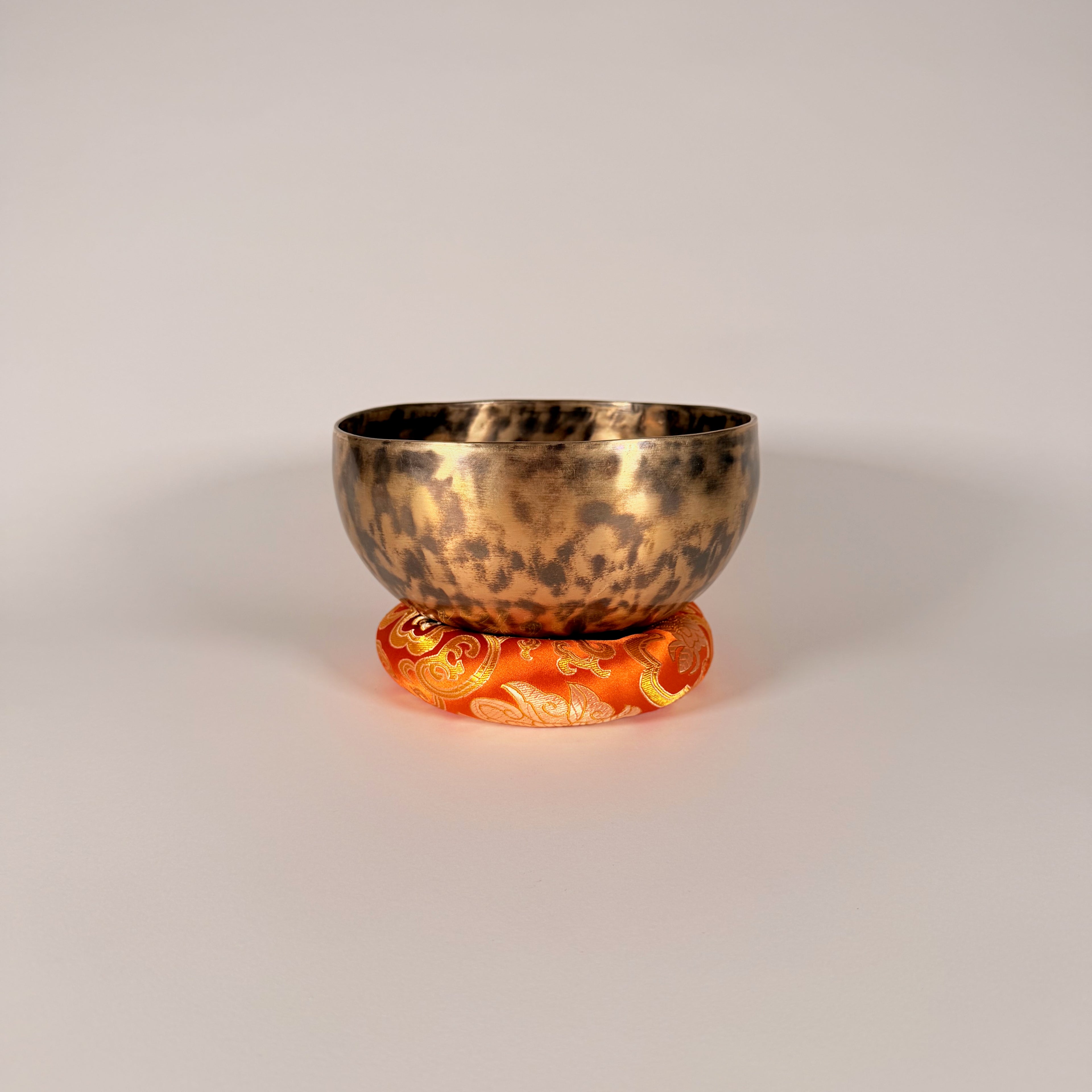 Hand-Hammered Singing Bowl — 7.25" W x 3.75" H, F Note, 906g