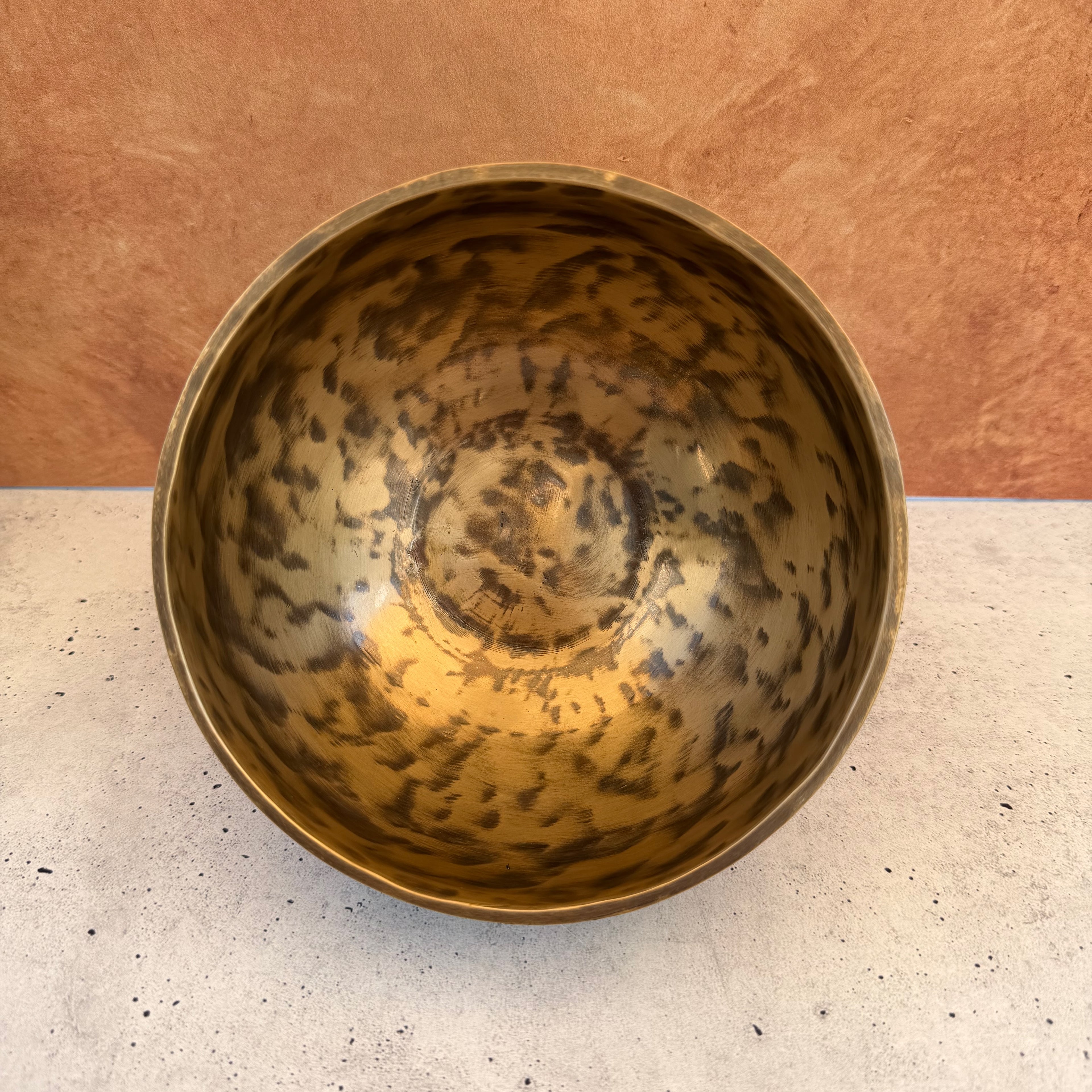 Hand-Hammered Singing Bowl — 6.00" W x 3.25" H, E Note, 628g