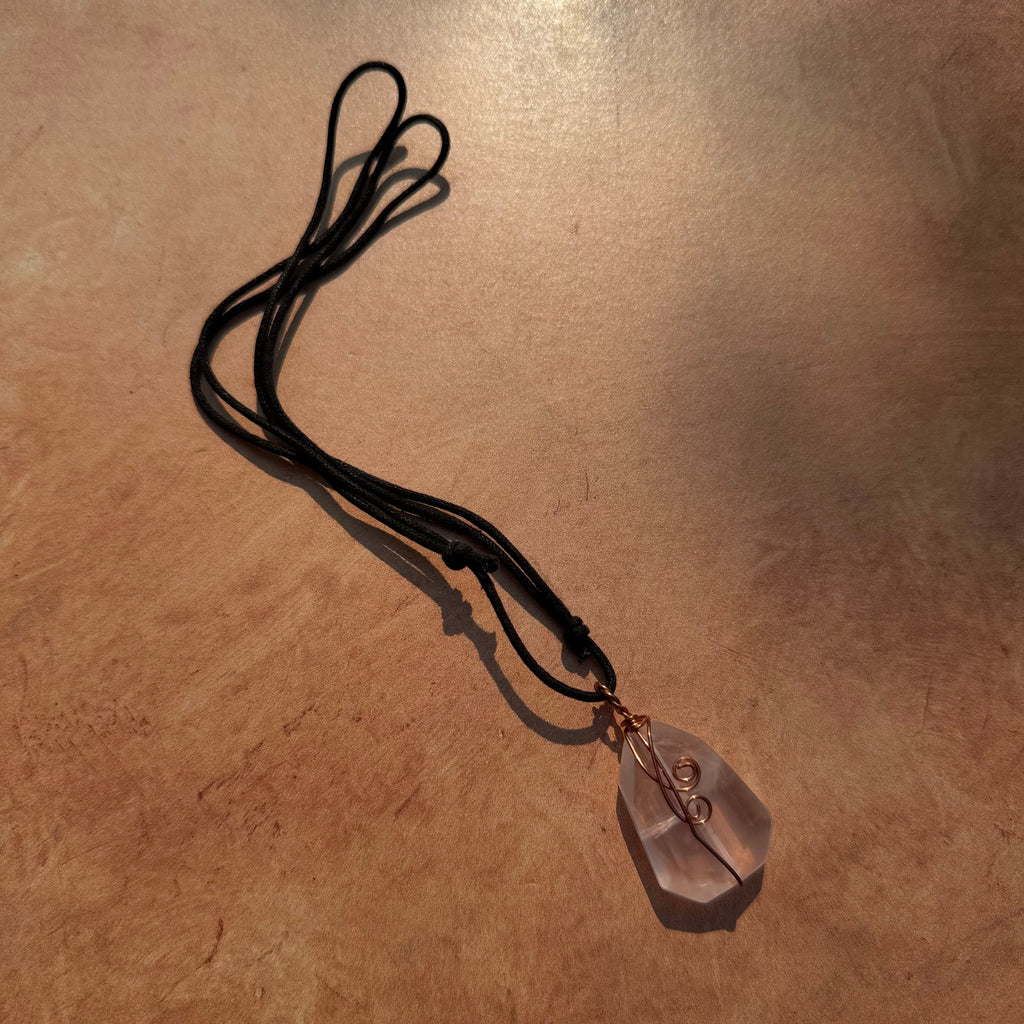 Rose Quartz - Pendant Necklace